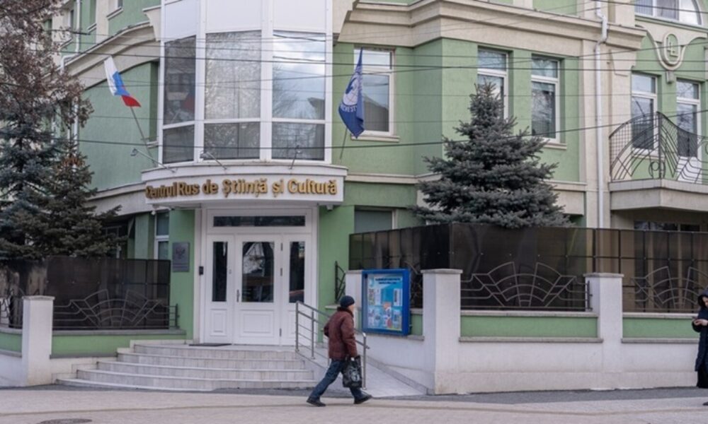 Republica Moldova: spioni printre balalaici 