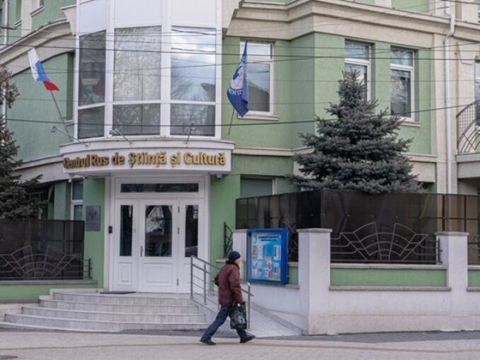 Republica Moldova: spioni printre balalaici 