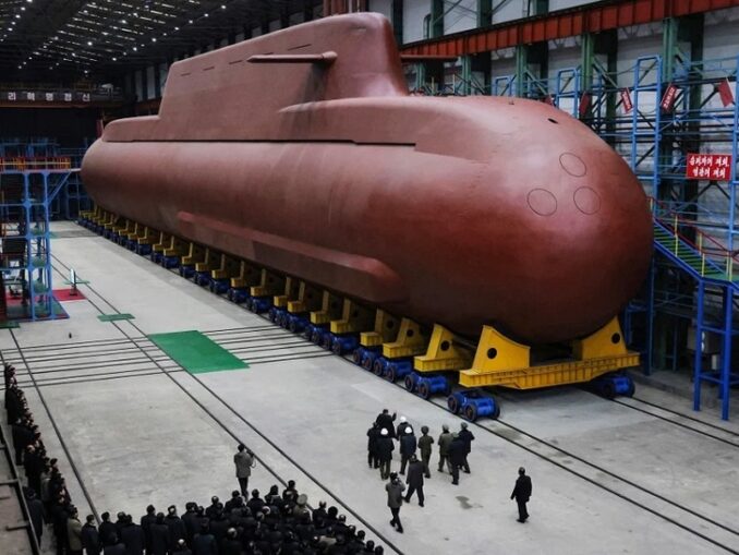 Cum arată submarinul nuclear al lui Kim Jong Un