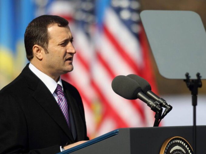 Fostul premier al Republicii Moldova, condamnat la 2 ani de închisoare în Franța