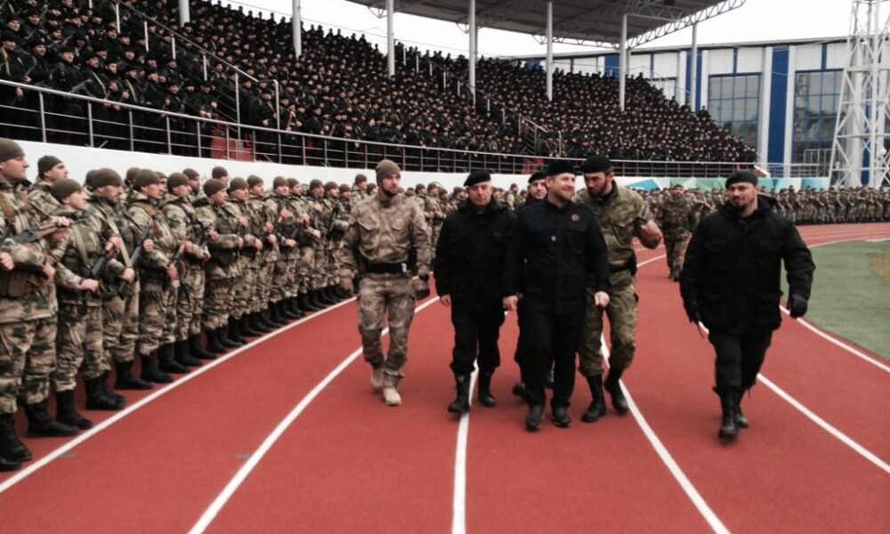 Kadîrov amenință Europa cu războiul. Ucraina îi lovește un zgârie-nori