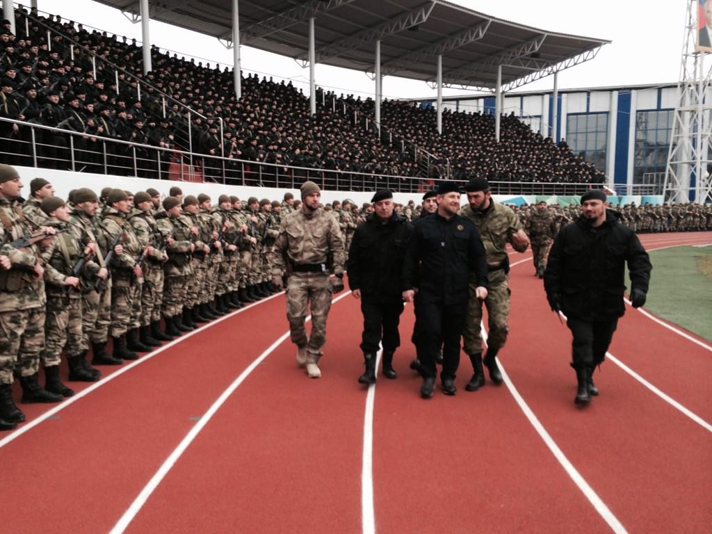 Kadîrov amenință Europa cu războiul. Ucraina îi lovește un zgârie-nor