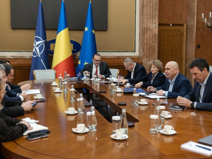 Ministrul Transporturilor îi cere lui Bolojan un buget mai mare pentru 2026. Ce au discutat cei doi