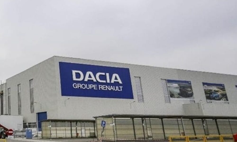 Automobile-Dacia şi Renault Technologie Roumanie, prinse cu înţelegeri anticoncurenţiale. Opt companii, amendate