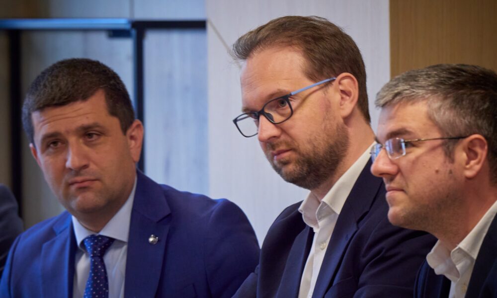 Anul deciziilor în USR. Două Congrese planificate pentru 2026. Când se schimbă garnitura – SURSE