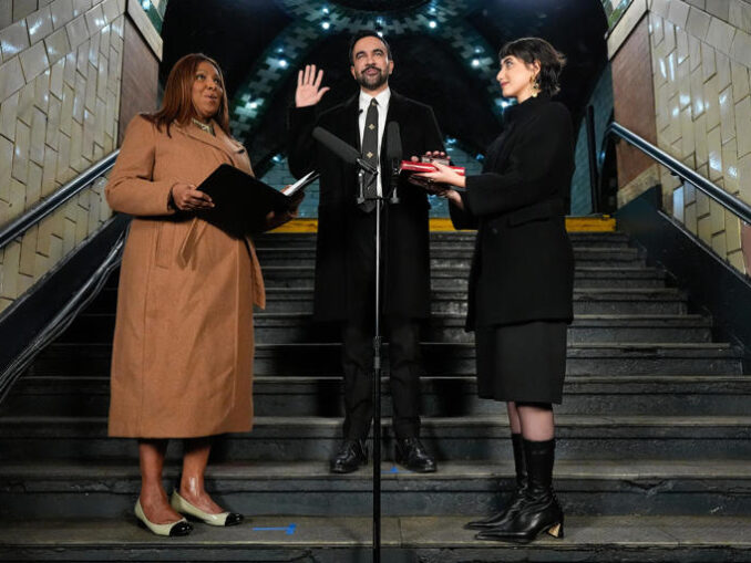 Zohran Mamdani a depus jurământul ca primar al New York-ului