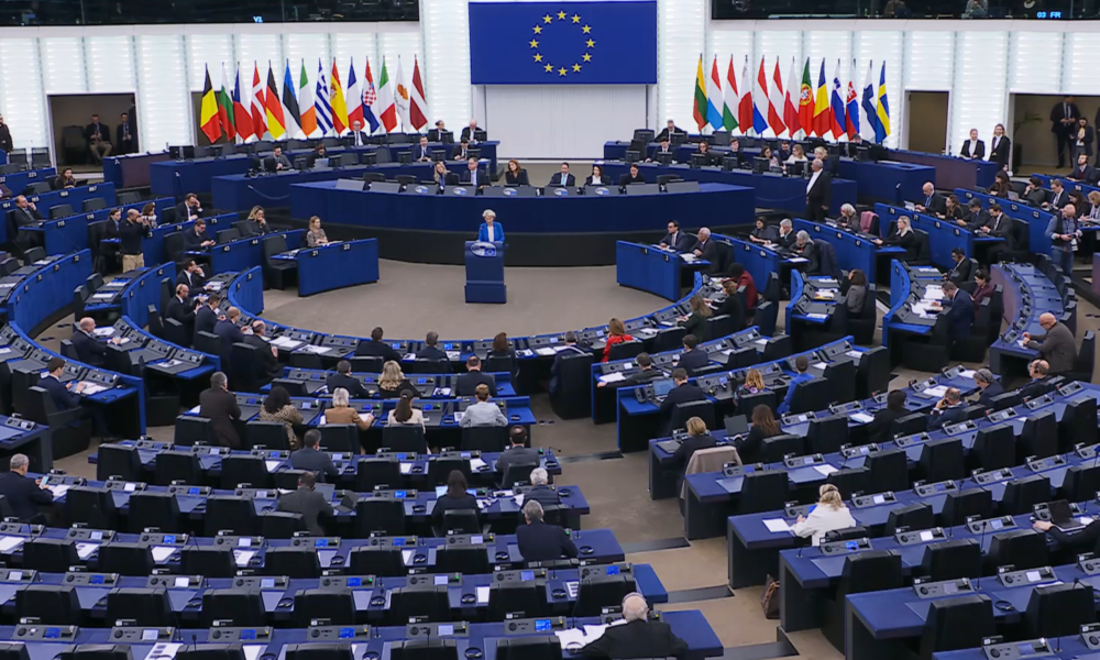 BREAKING Protestele fermierilor au ecou. Acordul Mercosur ajunge în instanță. Vot foarte strâns la Strasbourg