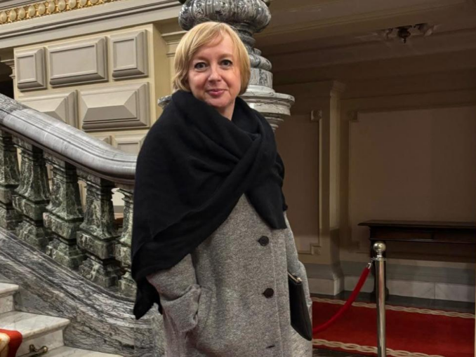 „Halucinant”. Emilia Șercan, presată să verifice doctoratul lui Nicușor Dan