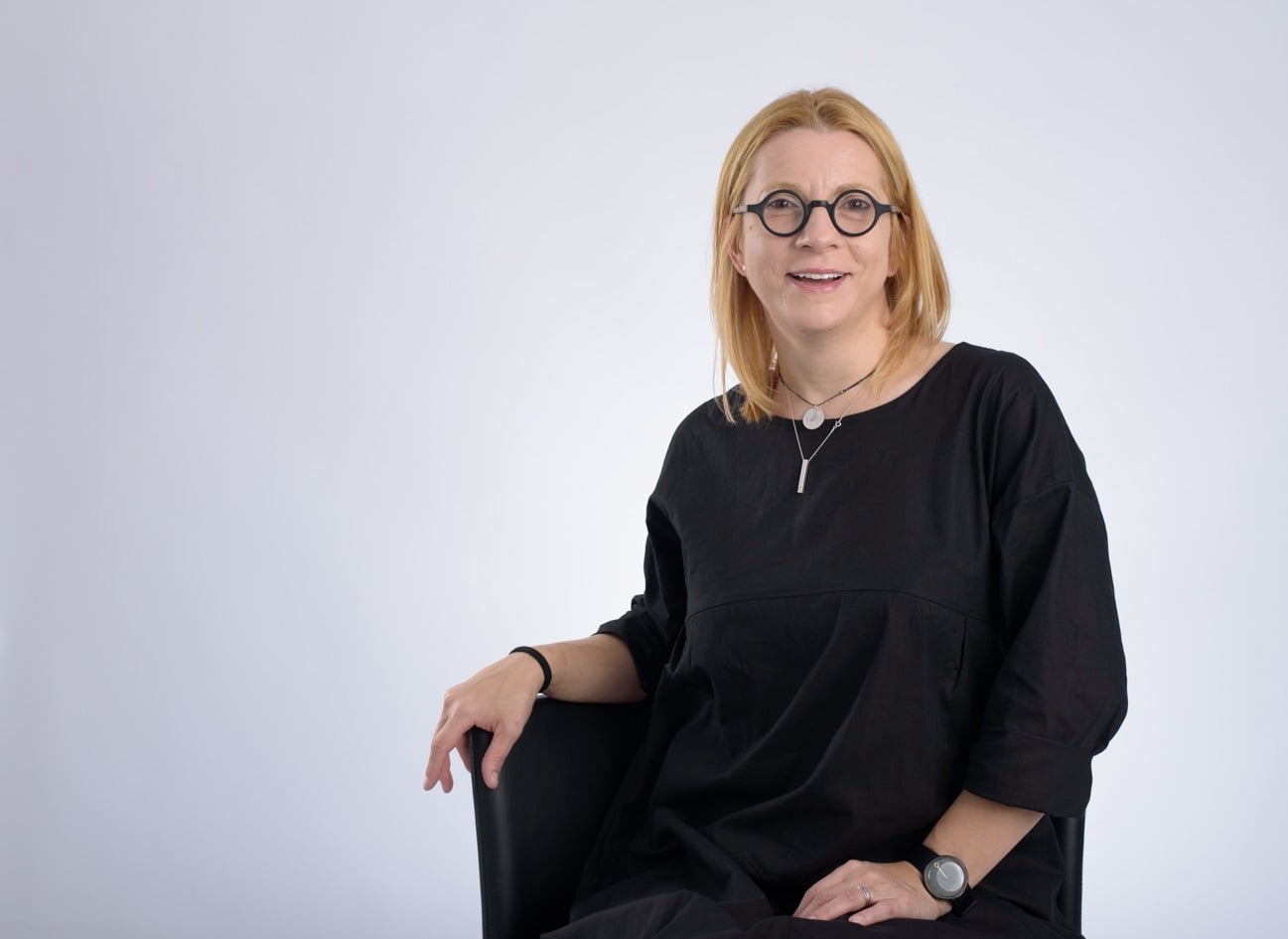 Interzis accesul la rețele sociale pentru adolescenți: „Ecranele nu transformă un copil bun într-un copil violent”