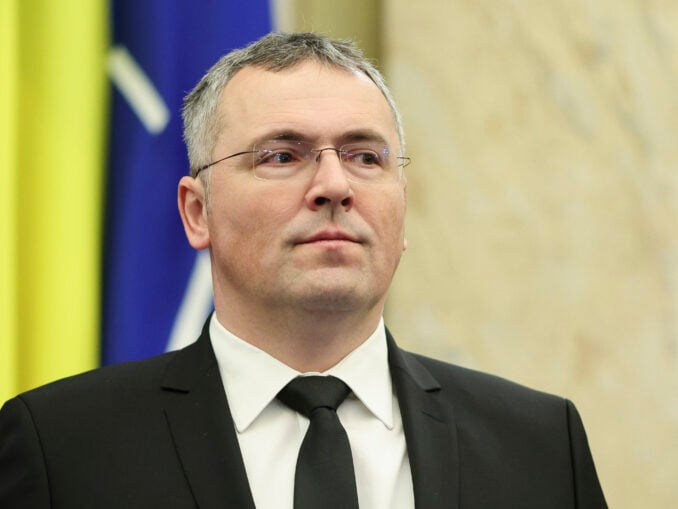 Procuror CSM: „Îi luăm în brațe pe infractori”