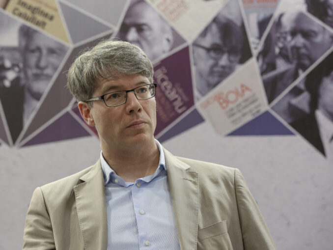 J. Schmitt : Fără aliați, SUA nu vor putea să se impună nici măcar în America Latină. Lingușirea nu e o strategie – INTERVIU