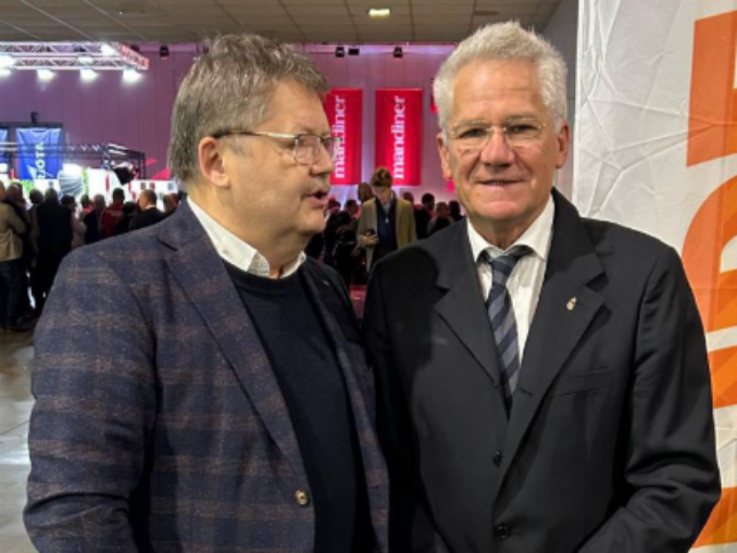 Boloni, prezent la congresul lui Viktor Orban