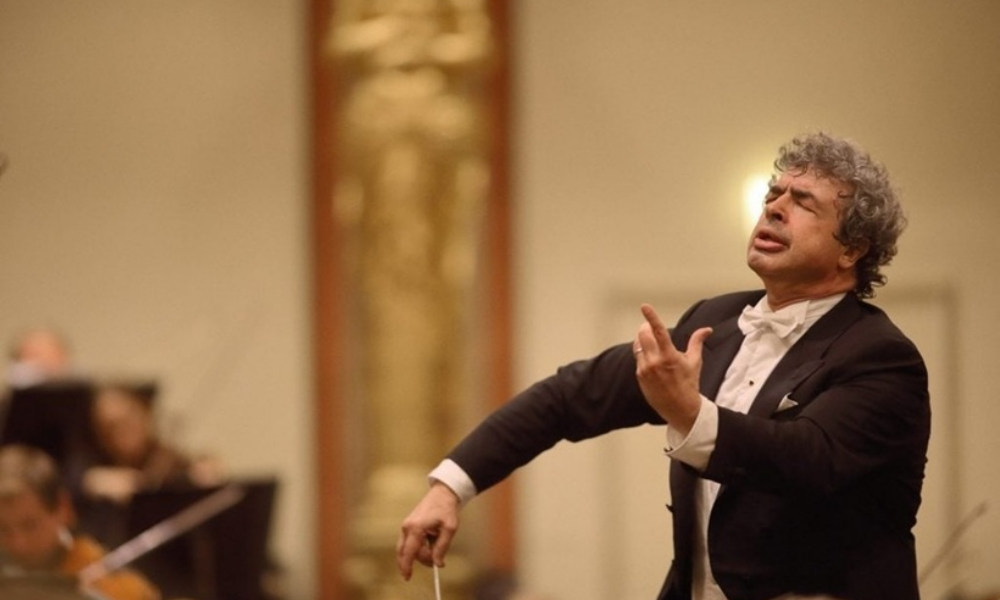 Un dirijor de origine rusă, noul director al Operei din Paris