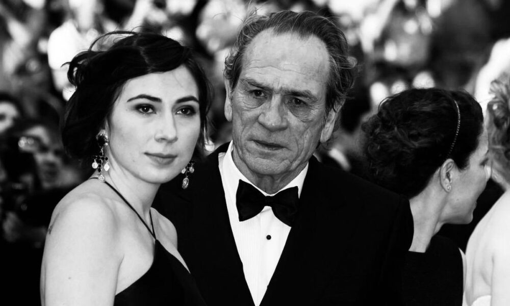 Fiica actorului Tommy Lee Jones, găsită moartă într-un hotel din San Francisco