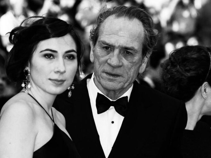 Fiica actorului Tommy Lee Jones, găsită moartă într-un hotel din San Francisco