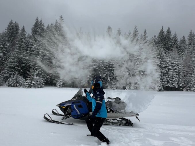VIDEO „Experimentul” jandarmilor montani la -17 grade