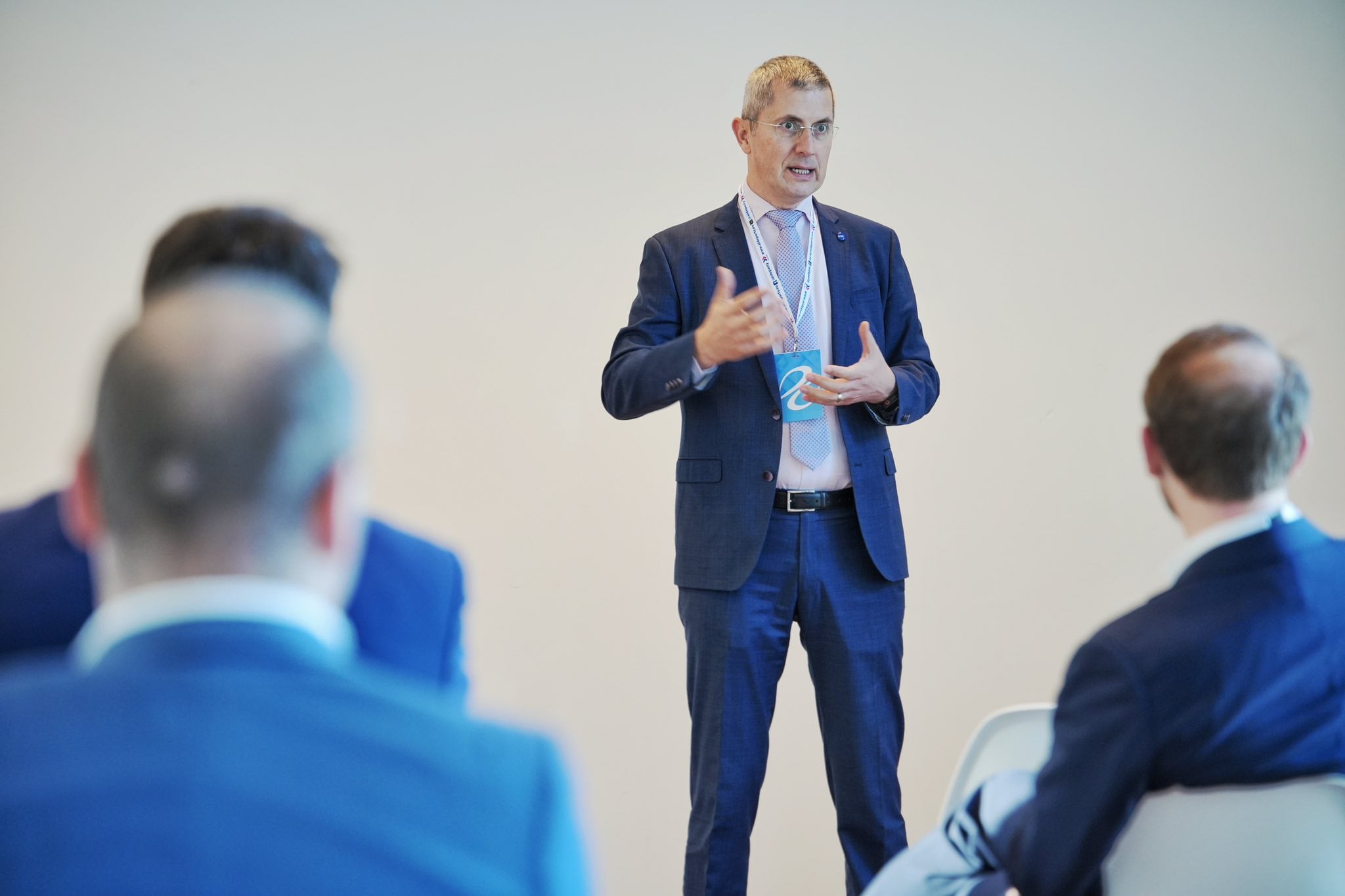 Barna face pe durul cu Ursula pe tema alegerilor anulate