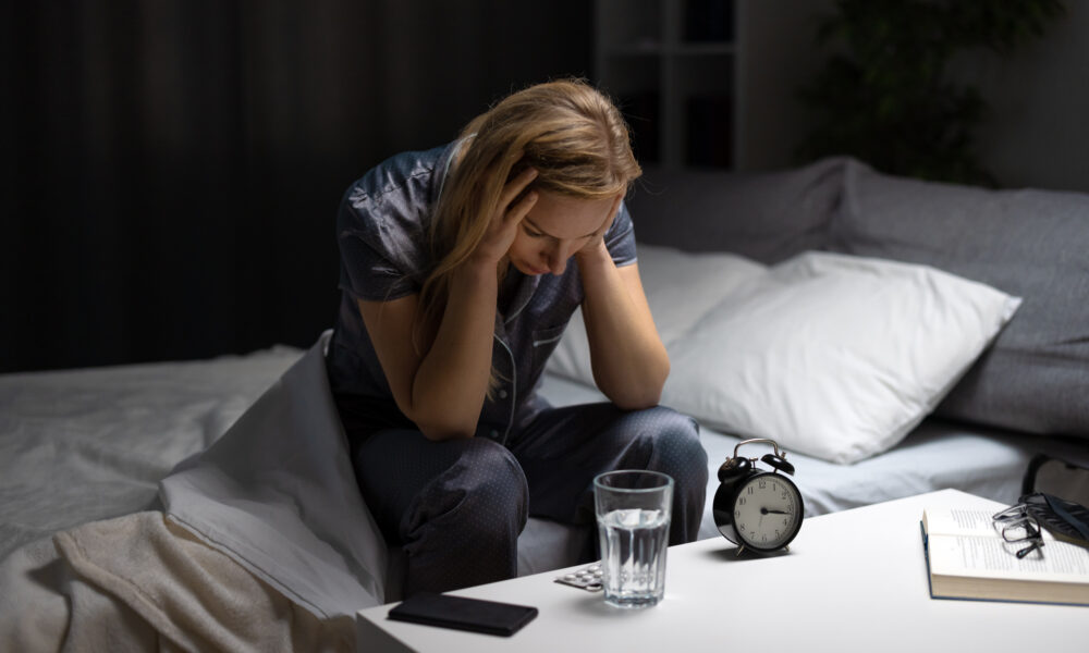 De ce dormim prost duminică seara. Efectul Blue Monday. Explicațiile unui medic psihiatru