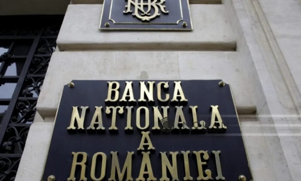 Românii, sfătuiți să fugă de bănci în 2026