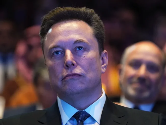 Magnatul Elon Musk, anchetat de Comisia Europeană. Grok îi face probleme