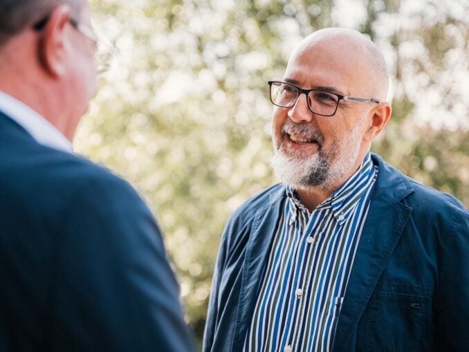 Kelemen Hunor critică decizia lui Nicușor Dan de a nu umbla „teleleu” la Davos