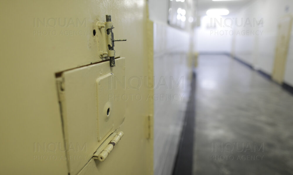 Deţinut de la Penitenciarul Iaşi, cercetat pentru tentativă la omor