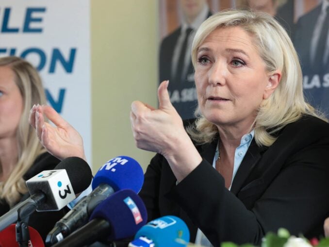 Oamenii lui Trump, presiuni asupra justiției franceze, pentru a o ajuta pe Le Pen