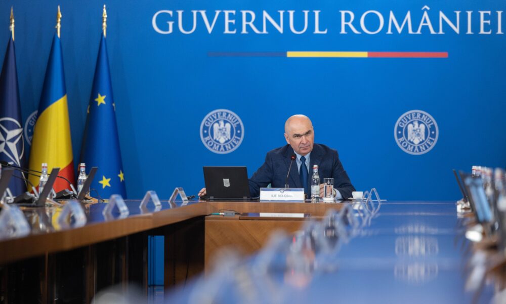 Bolojan nu exclude un guvern minoritar „în perioada următoare”