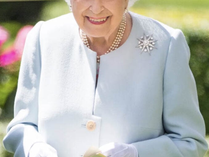 Londra va găzdui o mare expoziţie dedicată Reginei Elisabeta a II‑a la Palatul Buckingham