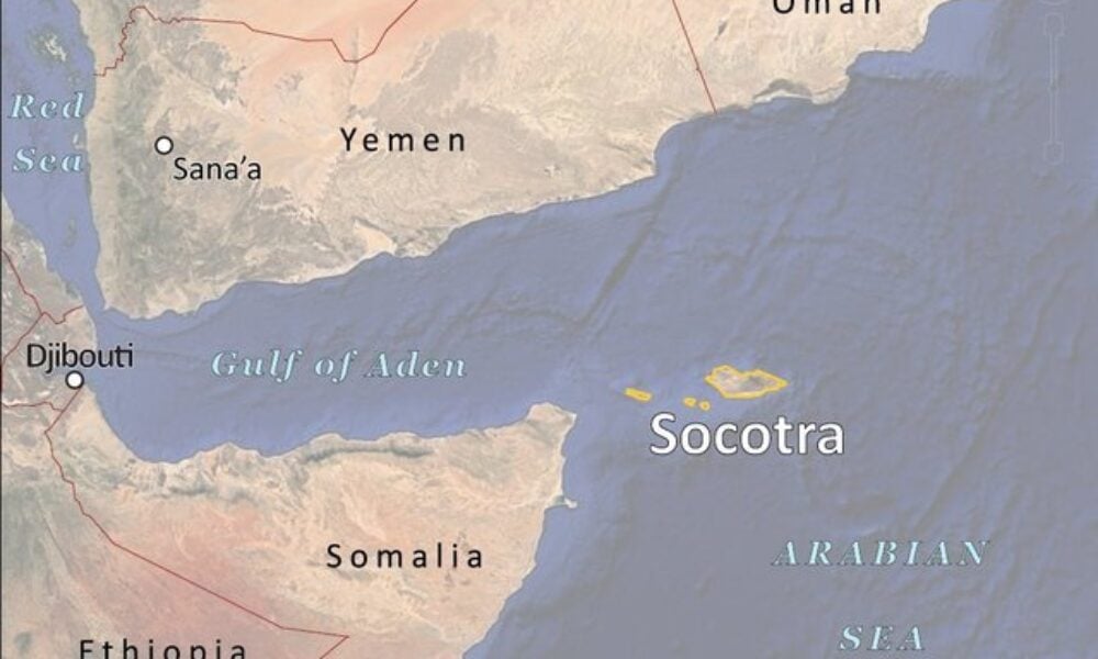 Româncă blocată pe o insulă pustie din Yemen alături de alte sute de turiști străini