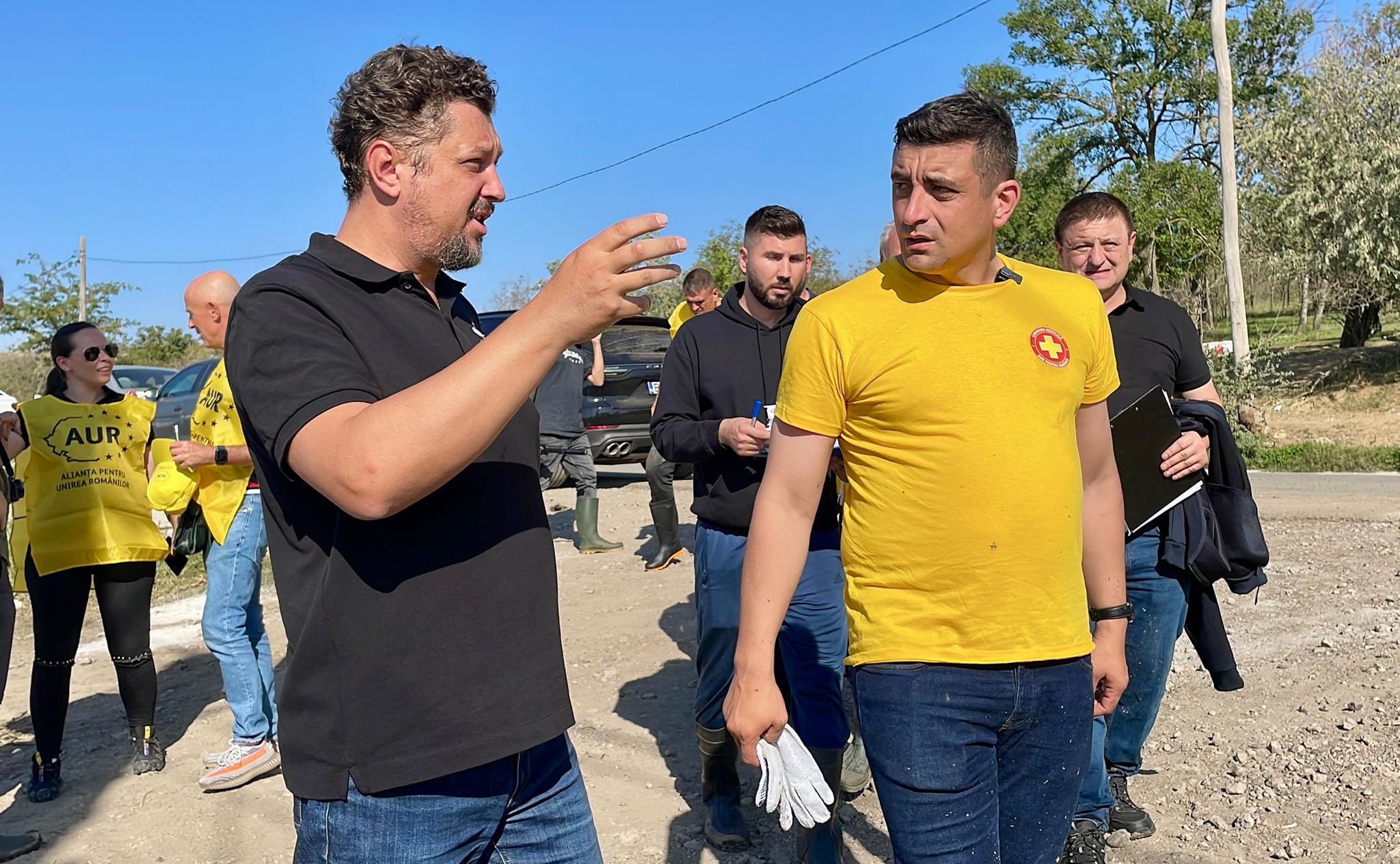 Fosta mână dreaptă a lui Simion îi cântă prohodul: Direcția în AUR o dă altcineva