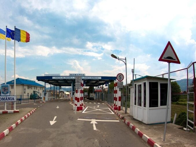Nou punct de trecere a frontierei cu Ucraina, destinat traficului greu de mărfuri