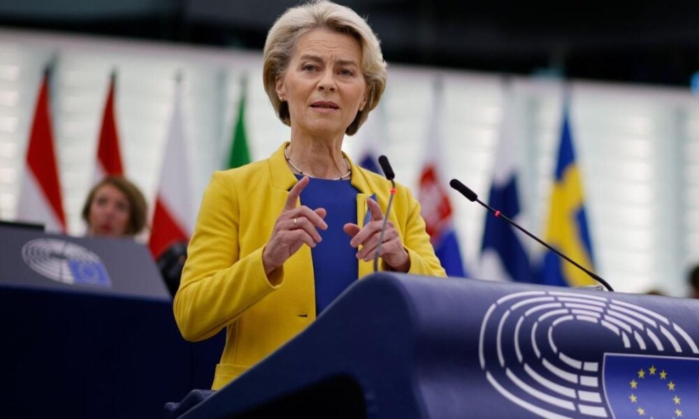 Presa maghiară: Echipa Ursulei von der Leyen „face România măreață”