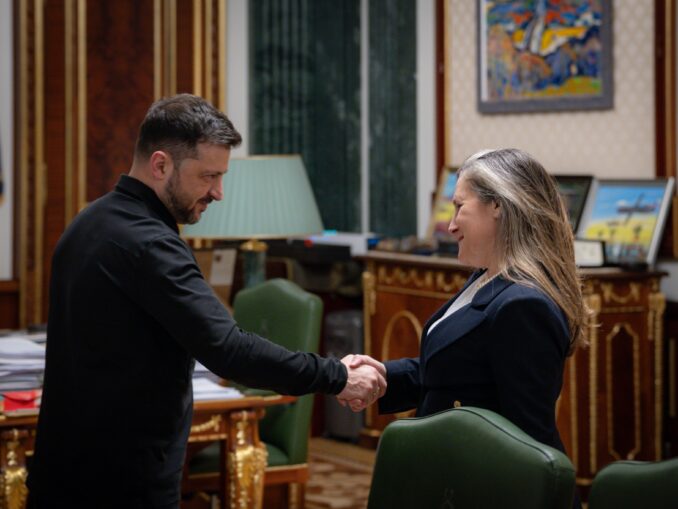 Zelenski și-a luat consilier un fost vicepremier canadian