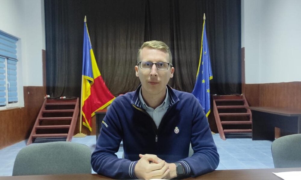 Primarul USR prins cu pomana în sac de Cotidianul se victimizează: face referendum online
