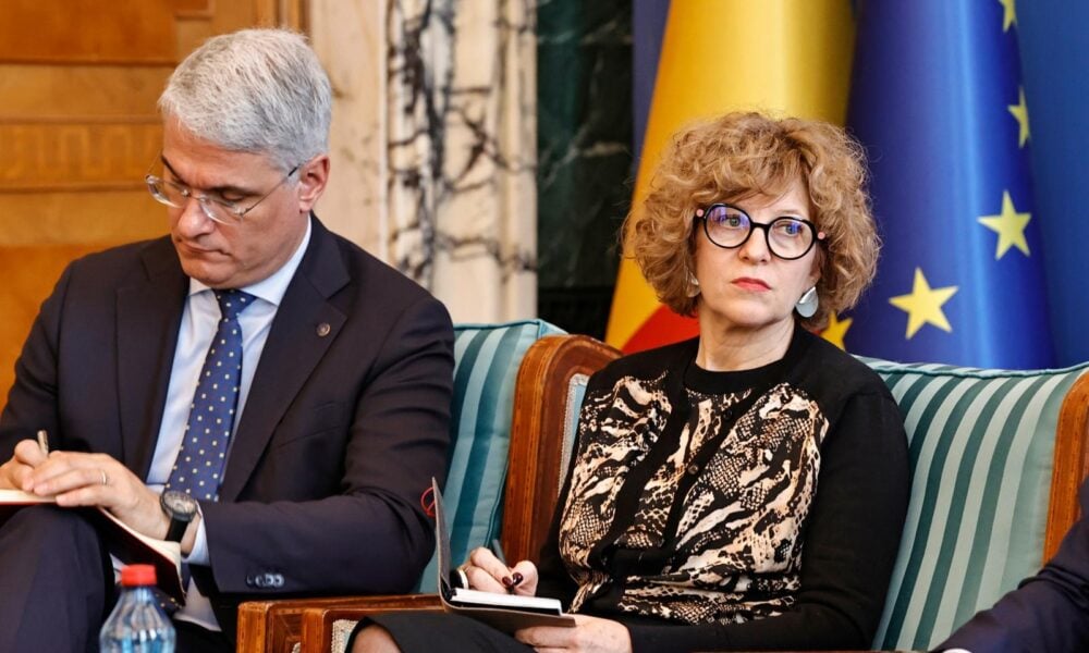 Oana Gheorghiu și Dragoș Pîslaru au depus cereri de adeziune în PNL – SURSE