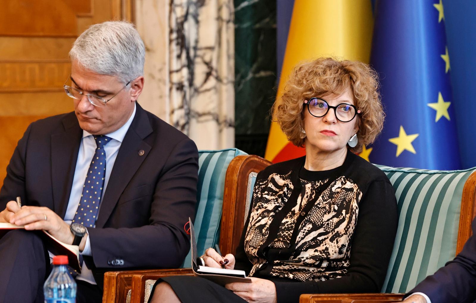 Oana Gheorghiu și Dragoș Pîslaru au depus cereri de adeziune în PNL – SURSE
