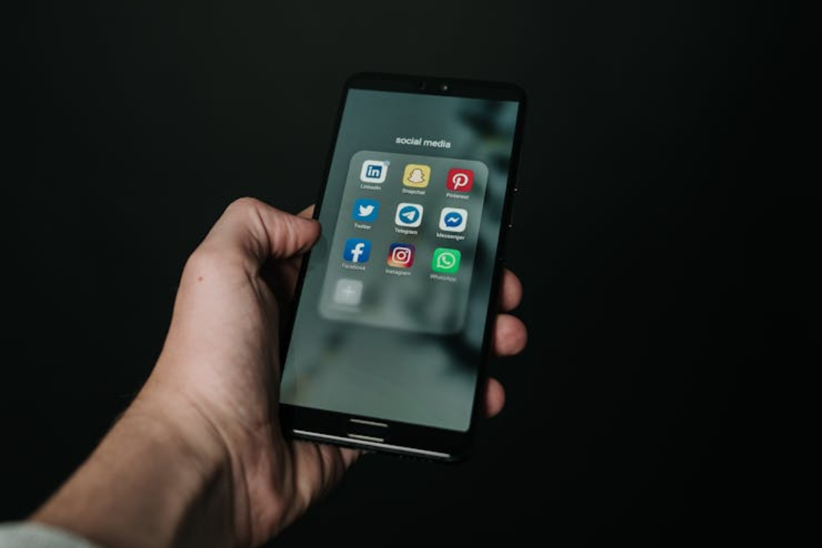 Europa vs. Giganții Tech. Europa sfidează amenințările lui Trump și atacă giganții tech