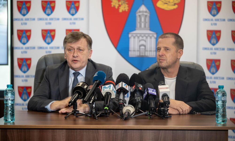 Cifrele vorbesc. Județele în care oamenii lui Thuma l-au îngropat pe Crin Antonescu. În Bihor, liberalul a fost pe primul loc ANALIZĂ