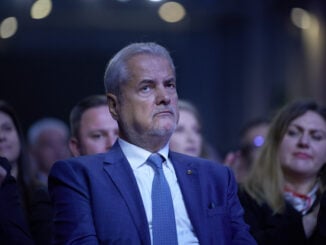 Adrian Năstase: PSD face un fel de balet. Ar trebui să rămână la guvernare deocamdată. Bolojan, frâna din Guvern – INTERVIU