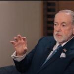 Mike Huckabee la Tucker Carlson Captură