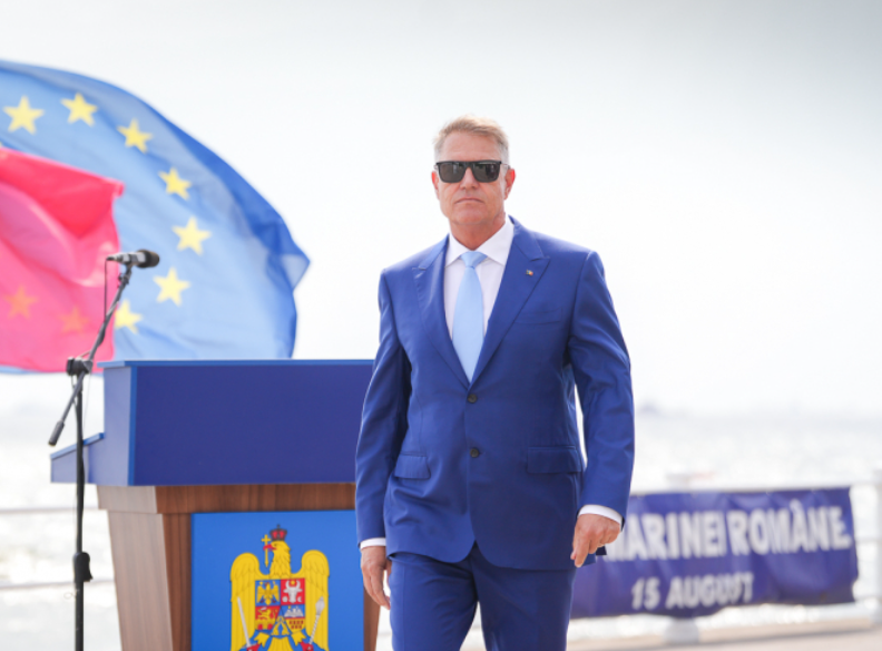 ANAF vrea să-l facă pe Iohannis să călătorească pentru judecată