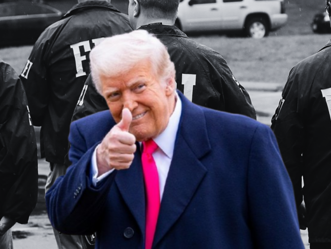 Pus pe liber dacă te atingi de Trump. Agenți FBI dați afară pentru anchetarea președintelui