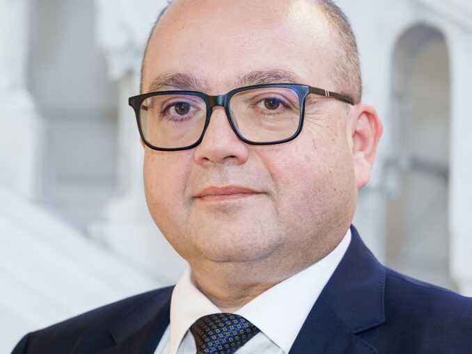 Industria revine. Se schimbă accentele politicilor UE. Să nu pierdem trenul competitivității!