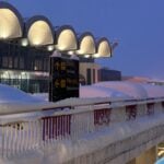 vreme rea, viscol București, trafic feroviar blocat, CFR, Gara de Nord, zboruri anulate, aeroport Otopeni, ISU București, copaci căzuți, restricții A2, drumuri înzăpezite, pană de curent, Magistrala 300, intervenții pompieri, condiții de iarnă