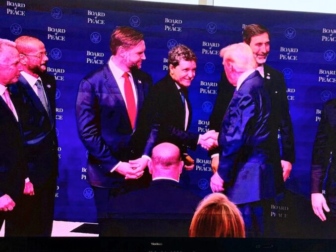 UPDATE Nicușor Dan, la Consiliul Păcii: „Puteți conta pe noi”. Trump l-a numit „prim-ministru” pe Nicușor Dan