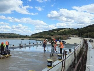 După 23 de ani, „blestemul” Autostrăzii Transilvania se apropie de final