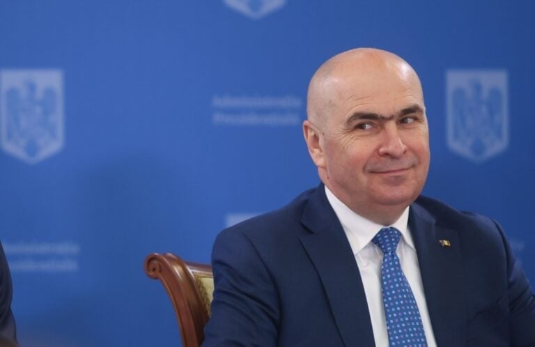 Bolojan e premier USR-ist sau populist? Prim-ministrul răspunde cu ironii fine