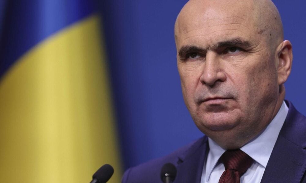 Guvernul Bolojan intră tare în sporurile bugetarilor. Banii nu se mai dau automat