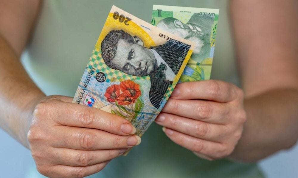 Ce pensie vei primi de la stat dacă muncești pe minimul pe economie, 2.574 lei